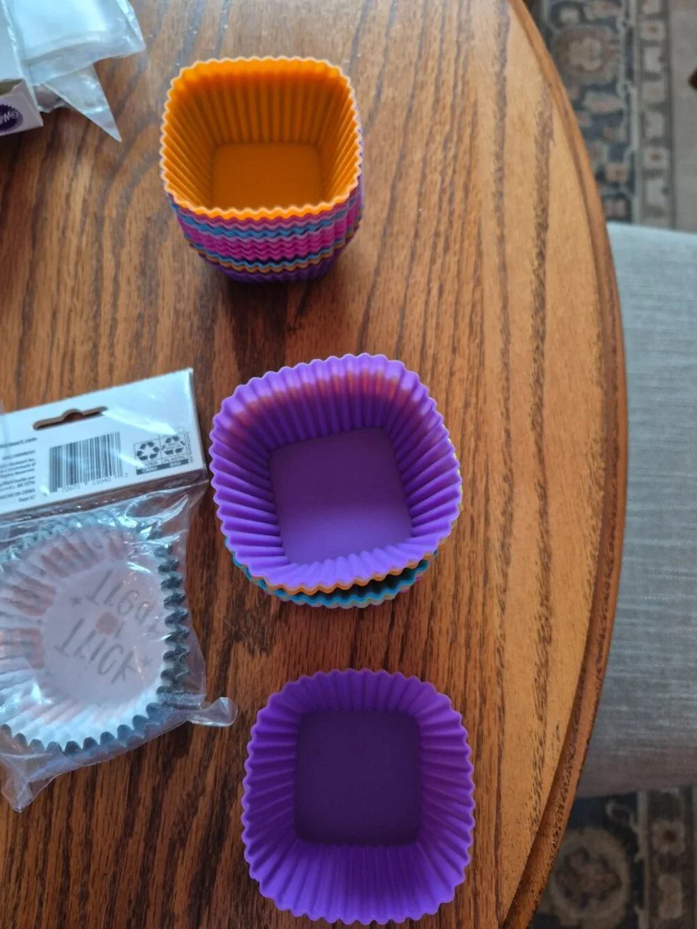 Banking cupcake holders you can reuse cookie bags